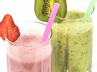 Coconut Smoothie Featured Image