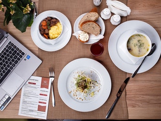 food business lunch restaurant lunch 163018 1