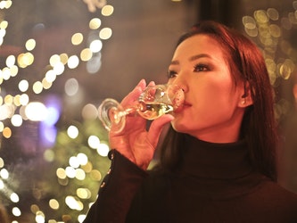 Alcohol Should You Really Be Consuming In a Week Featured Image