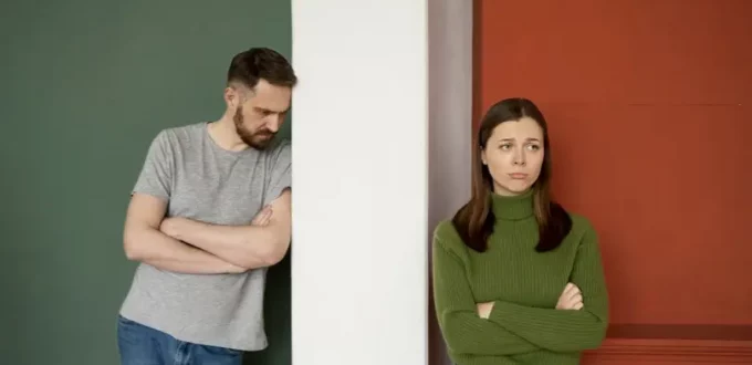 How to Navigate the Challenges of Anxious-Avoidant Relationships