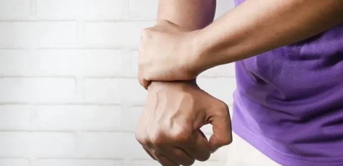 In Pain and Think It's Arthritis? 5 Symptoms of Arthritis