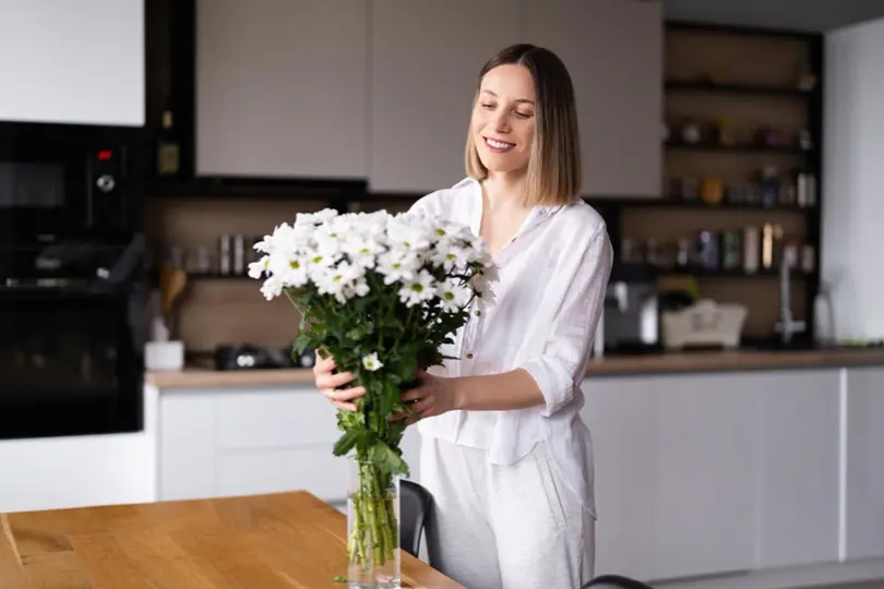 Spring Home Wellness Tips: Reduce Allergies, Refresh Your Space, and Create a Calming Evening Routine